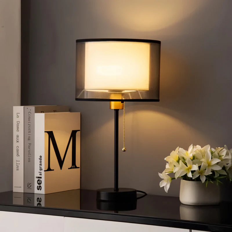 Vintage Tafellamp met Dubbele Stoffen Kap voor Warm Sfeervol Licht LED