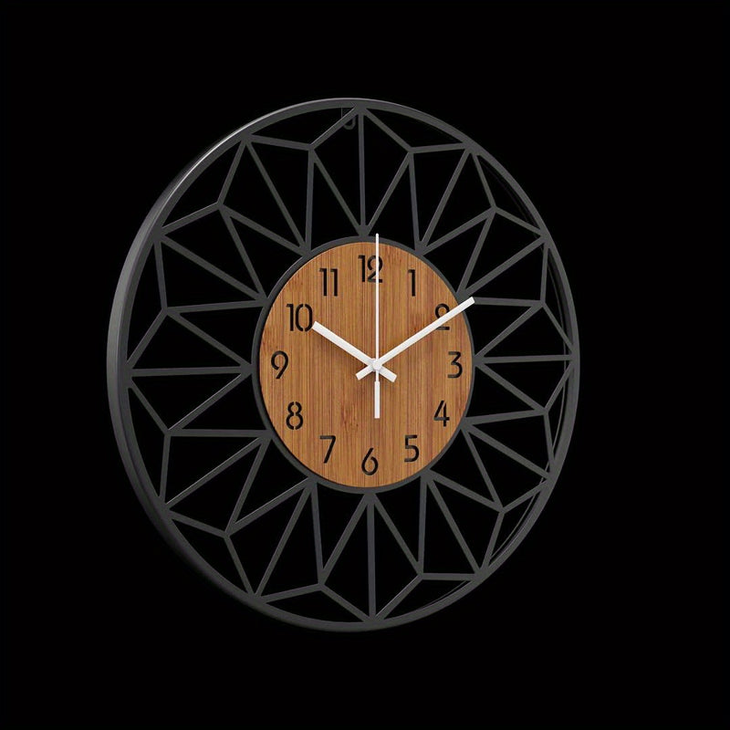 Varello Wandklok – Ronde Metalen Vorm met Houtlook