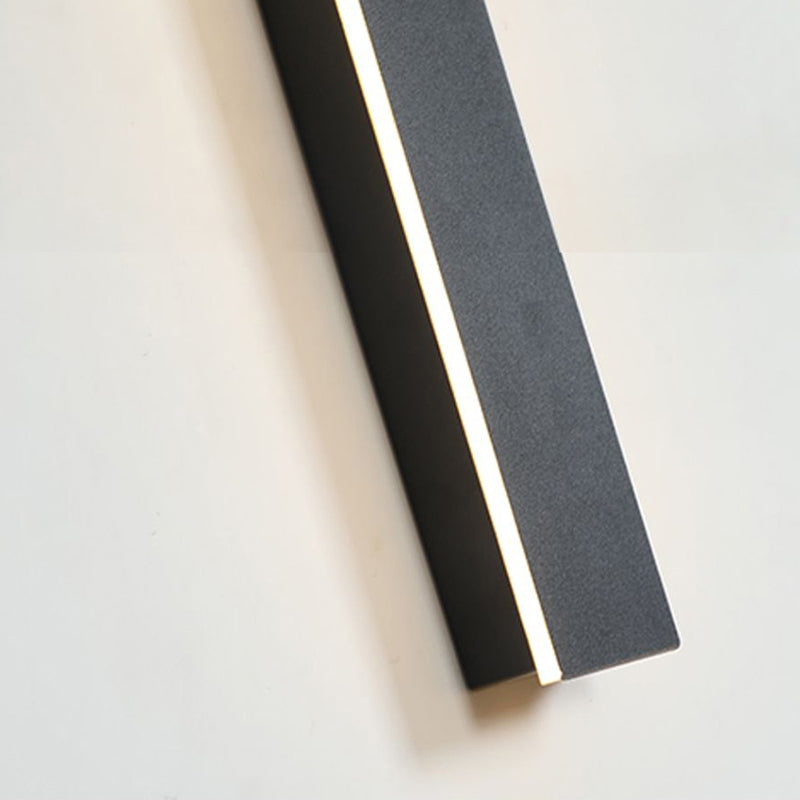Zelviora Buitenwandlamp – Lineair LED-design met IP65-bescherming