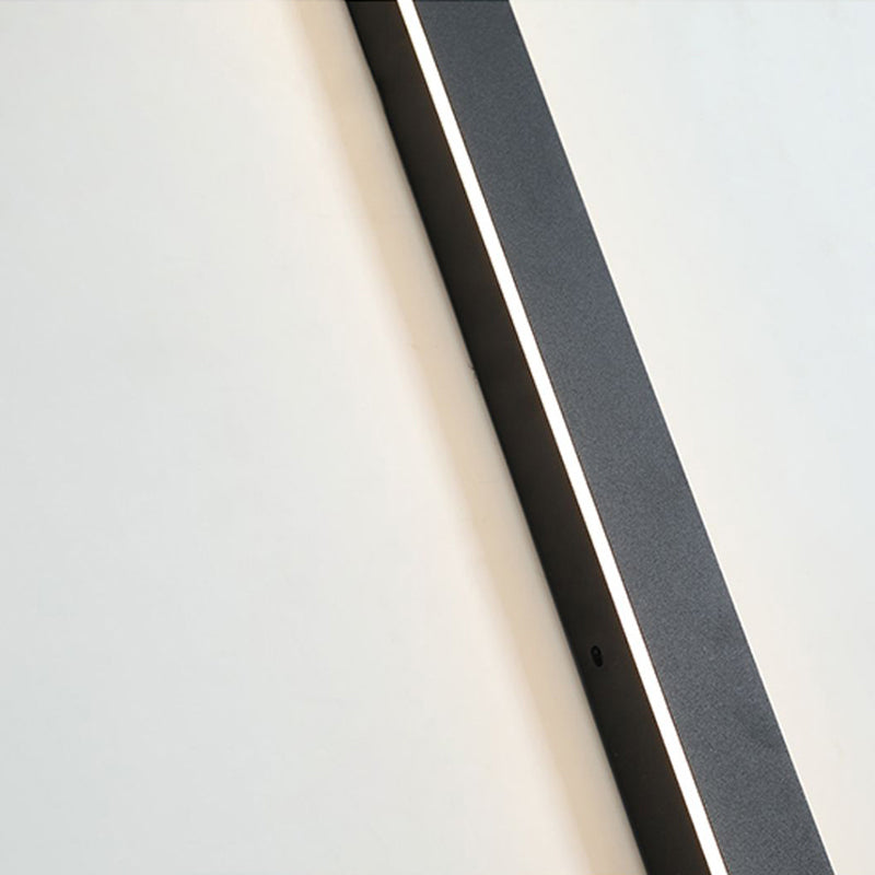 Zelviora Buitenwandlamp – Lineair LED-design met IP65-bescherming
