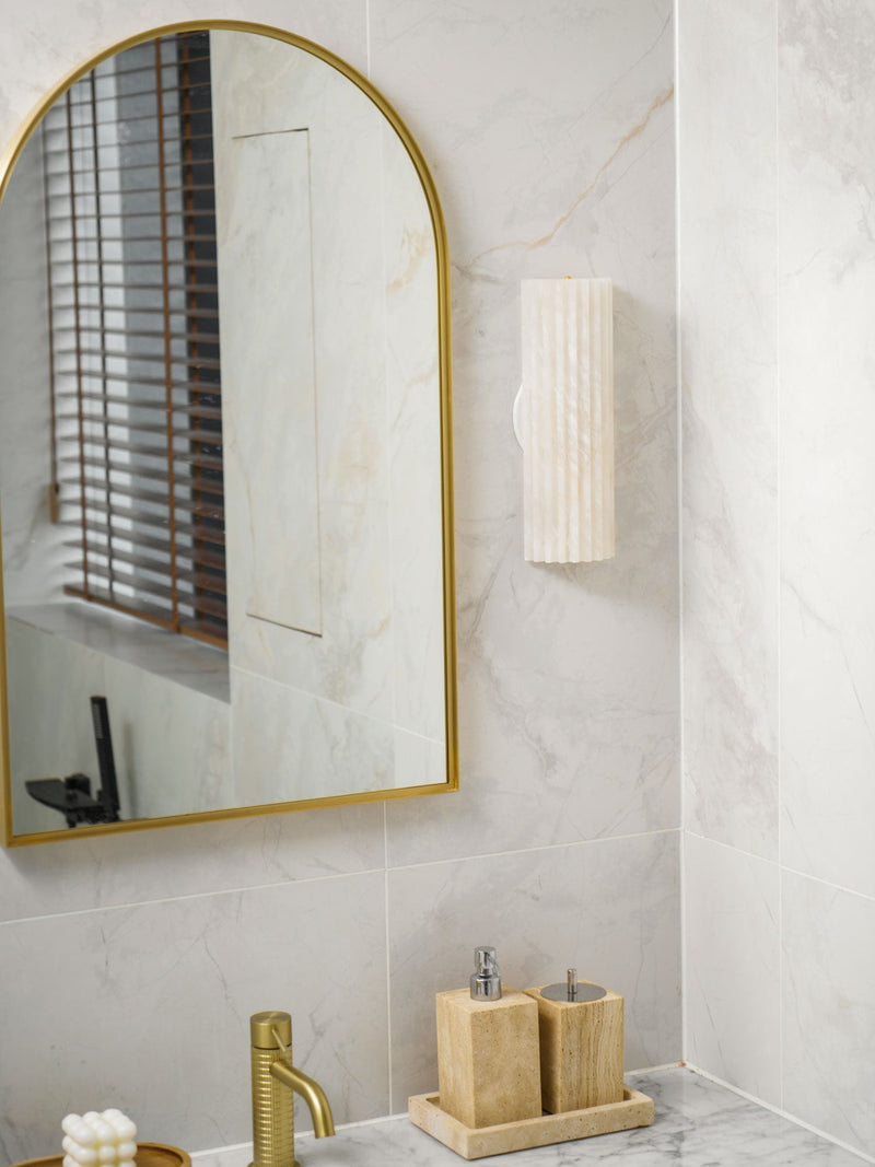 Alveris Wandlamp – Alabaster met Geïntegreerde LED-Verlichting