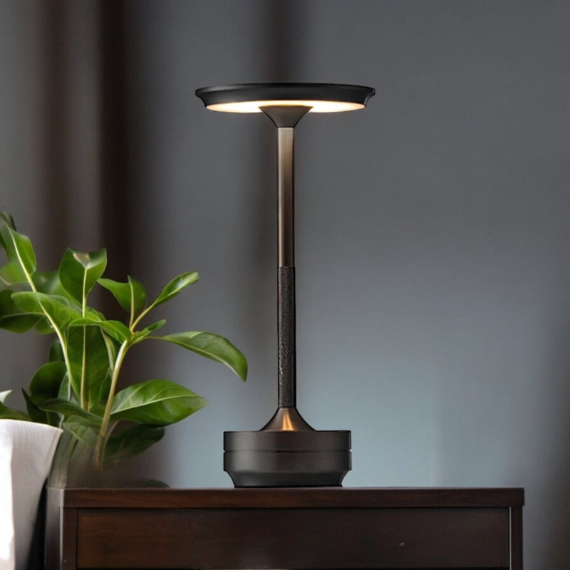 Aura Luxe Tafellamp – Modern Design met Warm en Verstelbaar Licht