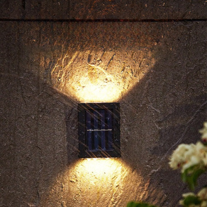 Solvane Solar LED Buitenlamp – Moderne Ontwerp met Automatische Sensor