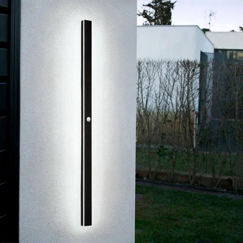 Zelviora Buitenwandlamp – Lineair LED-design met IP65-bescherming