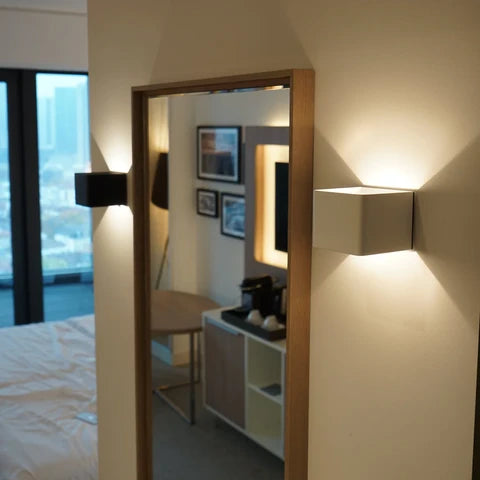 Lunavera Wandlamp – Draadloze LED Verlichting met Afstandsbediening