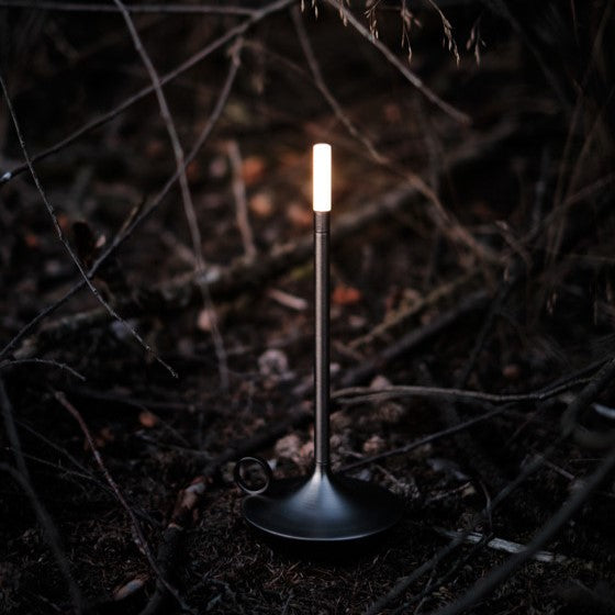 Nivelle Tafellamp – Scandinavisch Kandelaar Design met Dimbare LED
