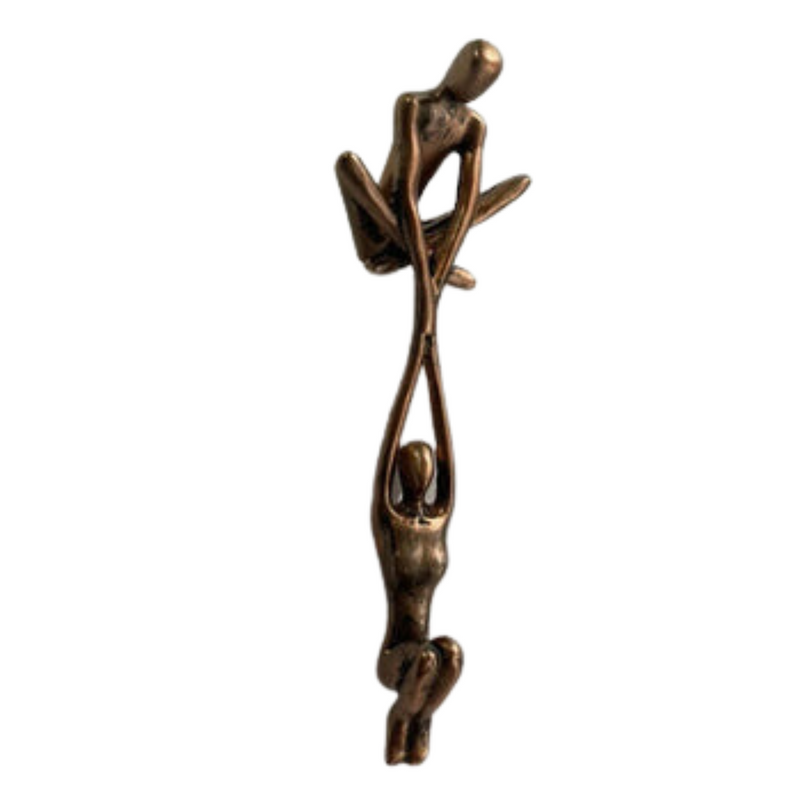 Vandero Beeldje – Symbolische Sculptuur voor Liefde en Kracht