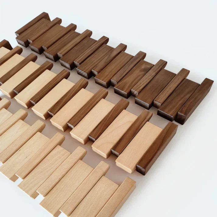 Arvesso Wandgarderobe – Houten Design met Piano-geïnspireerde Haken