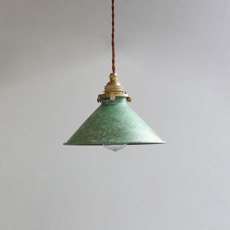 Marvessa Hanglamp – Vintage Metaaldesign met Kegelvormige Kap