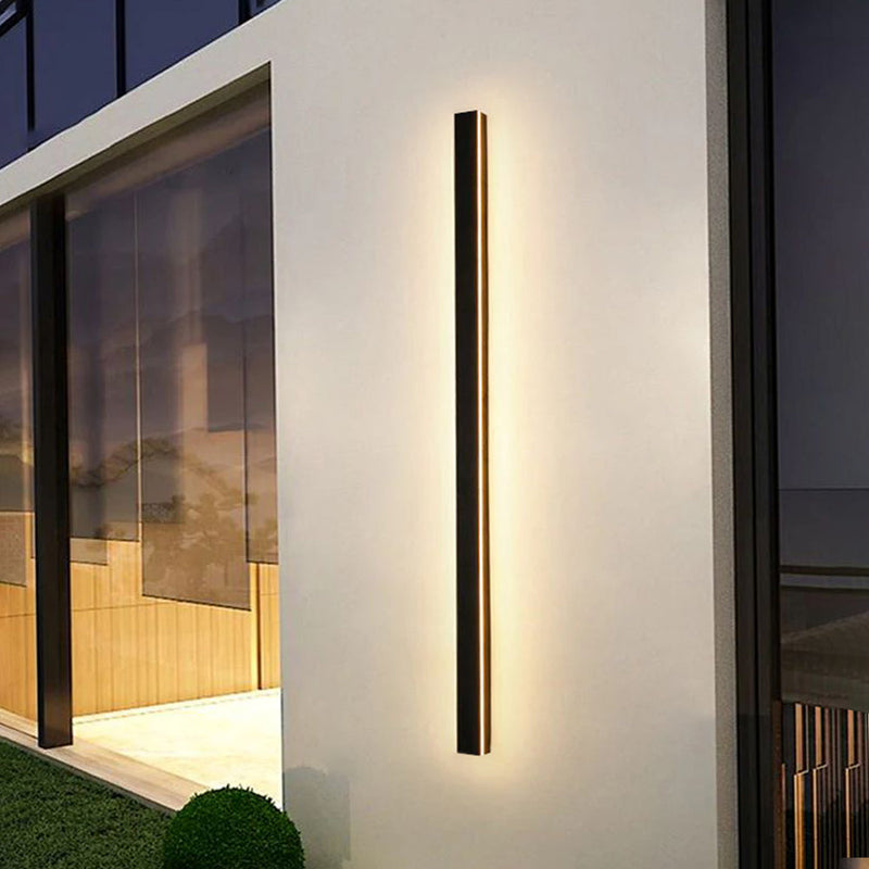 Zelviora Buitenwandlamp – Lineair LED-design met IP65-bescherming