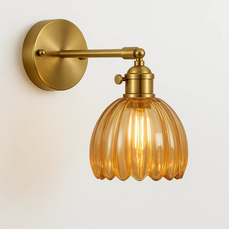 Virelia Wandlamp – Vintage Bloemdesign met Glazen Kap
