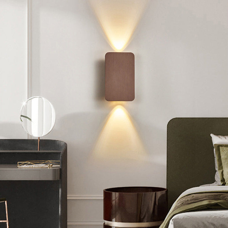 Orvessa Wandlamp – Rechthoekig Metaaldesign met Warm LED-Licht