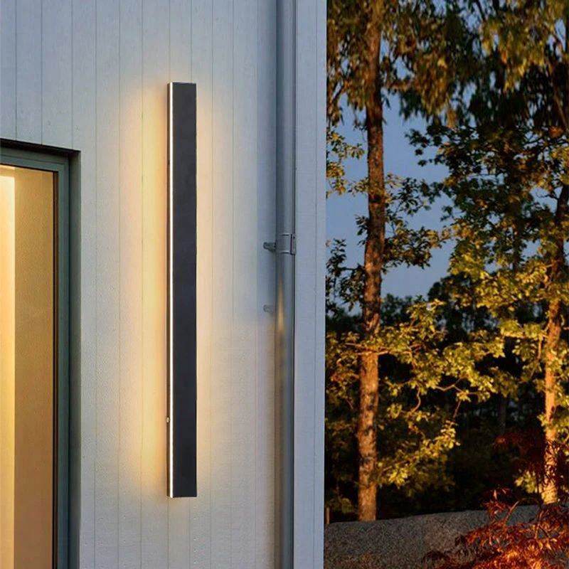 Zelviora Buitenwandlamp – Lineair LED-design met IP65-bescherming