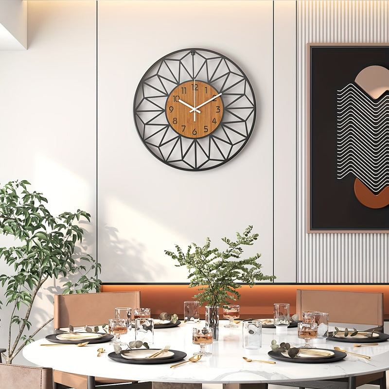 Varello Wandklok – Ronde Metalen Vorm met Houtlook
