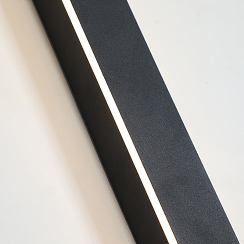 Zelviora Buitenwandlamp – Lineair LED-design met IP65-bescherming
