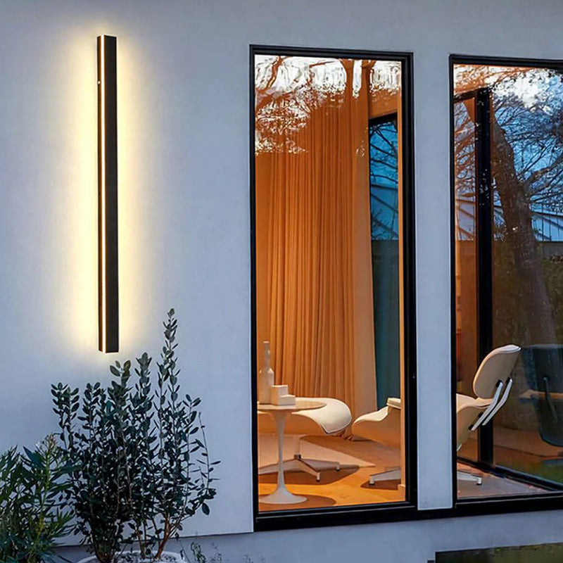 Zelviora Buitenwandlamp – Lineair LED-design met IP65-bescherming