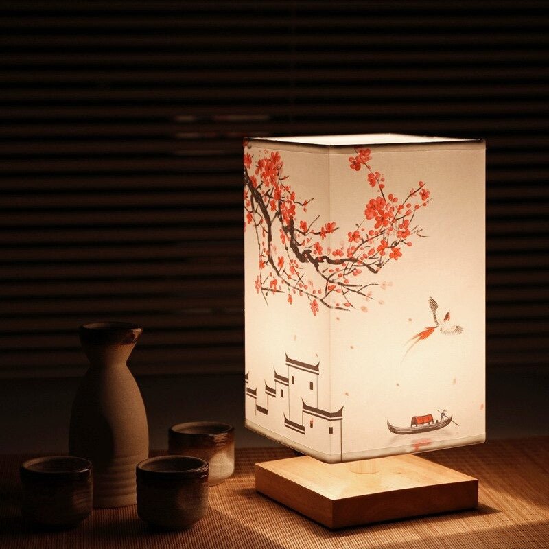 Scandinavische Tafellamp Met Japanse Print En Stoffen Kap Voor Interieur