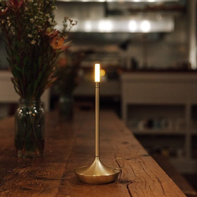Nivelle Tafellamp – Scandinavisch Kandelaar Design met Dimbare LED