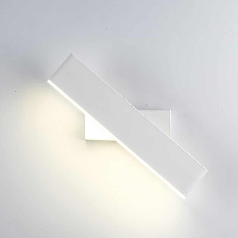 Veylora Wandlamp – Draaibaar LED Design voor Gerichte Verlichting